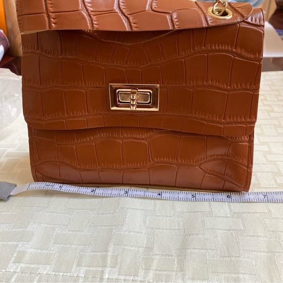 HP! ROYAL SIAMESE Brown Croc Embossed Faux Leather Mini Handbag with Chain Strap - Picture 5 of 11